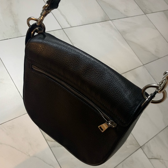 Coach purse with crossbody strap - Picture 3 of 9